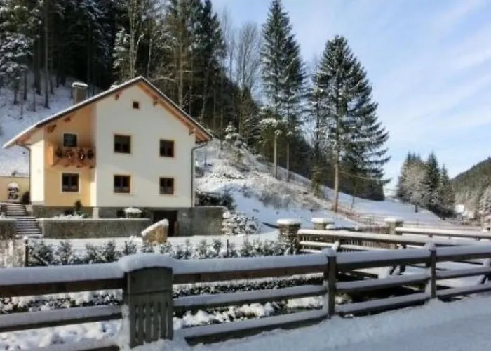 Eulenrast In By Interhome * Loich